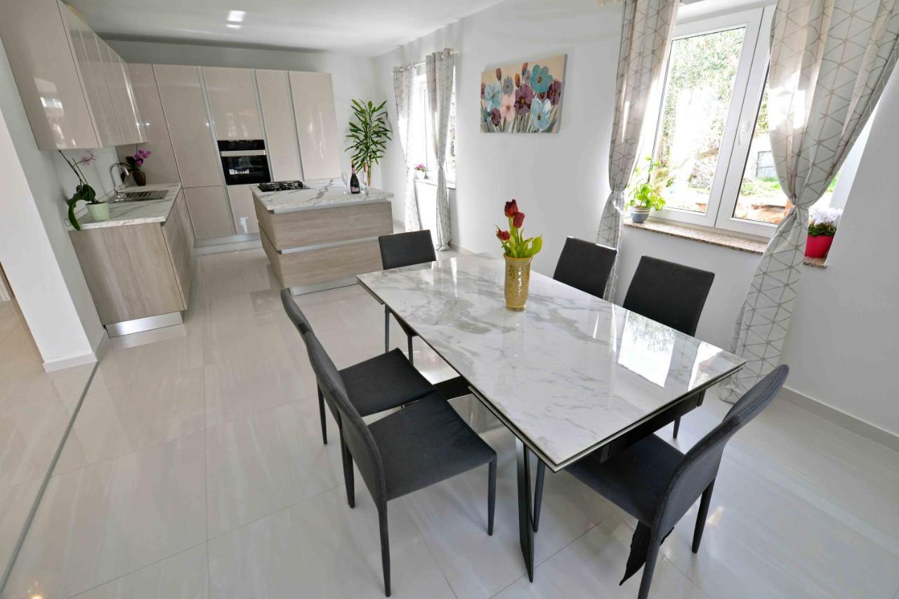 Vila Ena Murter Ngoại thất bức ảnh